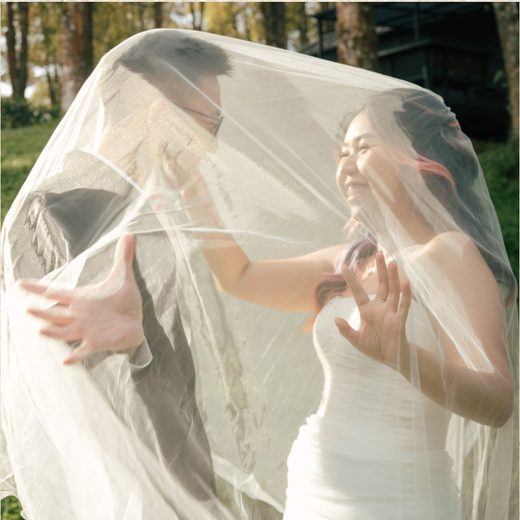 Filip and Michelle, under the veil